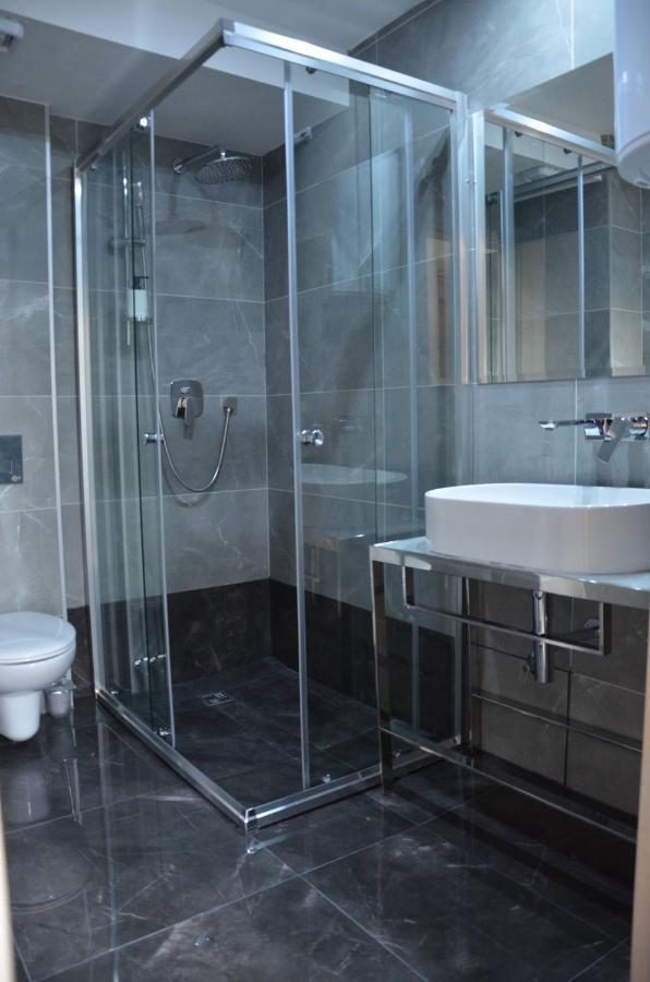 Ars Square Apartments Skopje Bagian luar foto