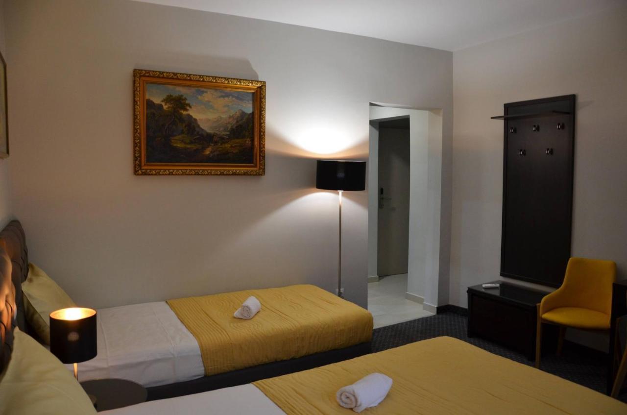 Ars Square Apartments Skopje Bagian luar foto