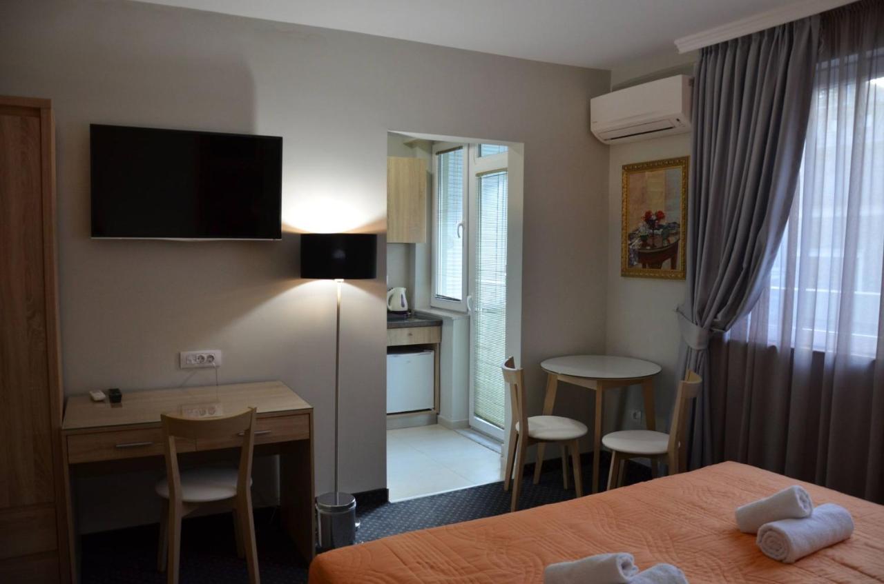 Ars Square Apartments Skopje Bagian luar foto
